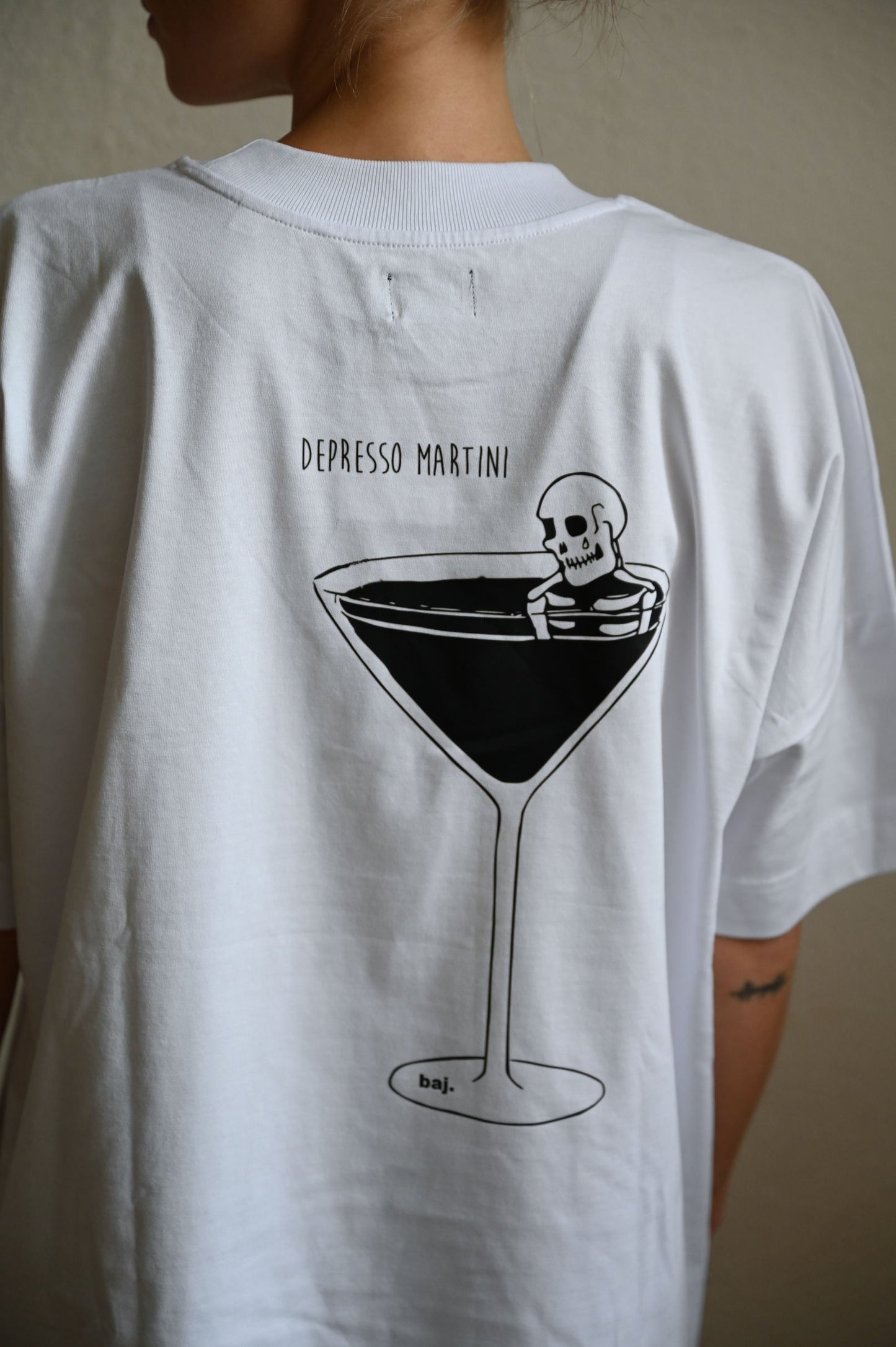 Unisex T-Shirt "DEPRESSO MARTINI." - baj.